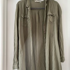 H&M cover shirt